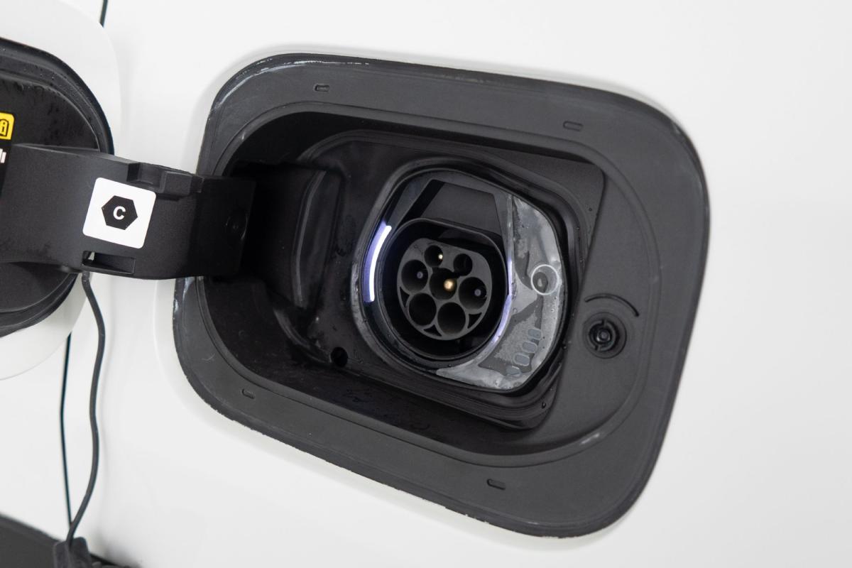 jeep-compass-2023-hibrido-a-gasolina-1332cc