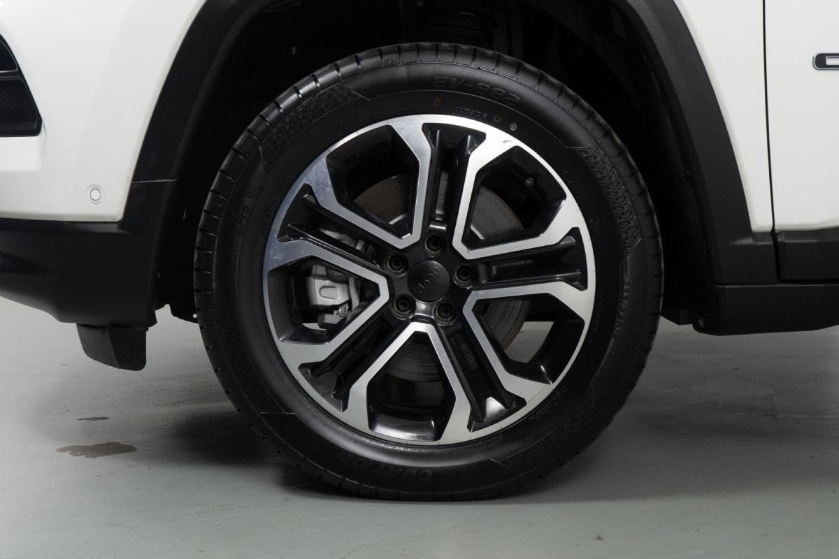 jeep-compass-2023-hibrido-a-gasolina-1332cc