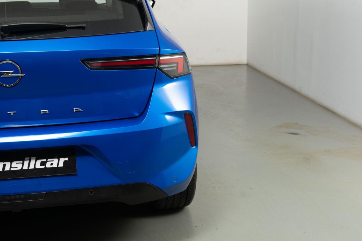 opel-astra-2023-gasolina-1199cc