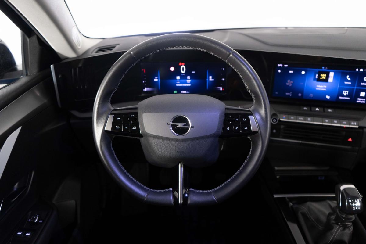 opel-astra-2023-gasolina-1199cc