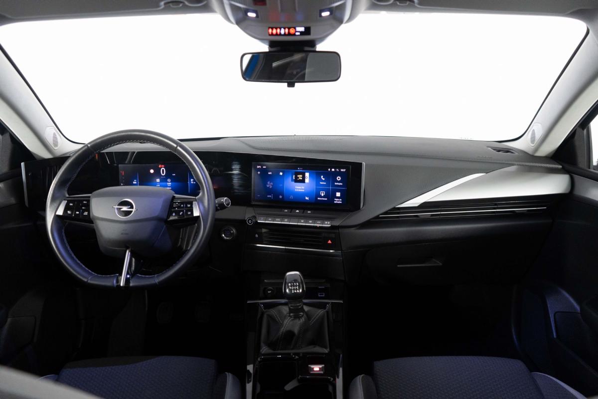opel-astra-2023-gasolina-1199cc