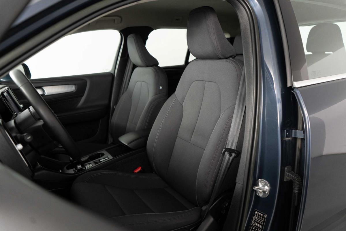 volvo-xc40-2022-hibrido-a-gasolina-1477cc