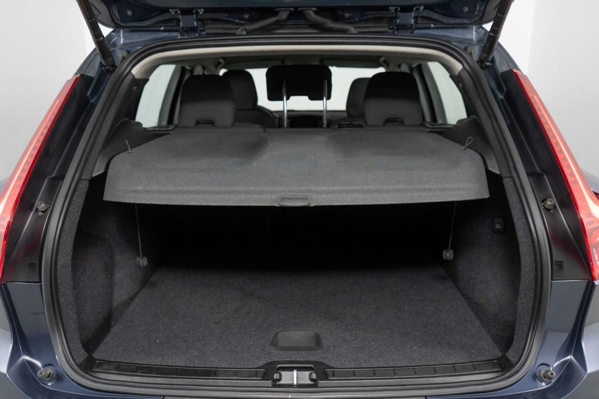 volvo-xc40-2022-hibrido-a-gasolina-1477cc