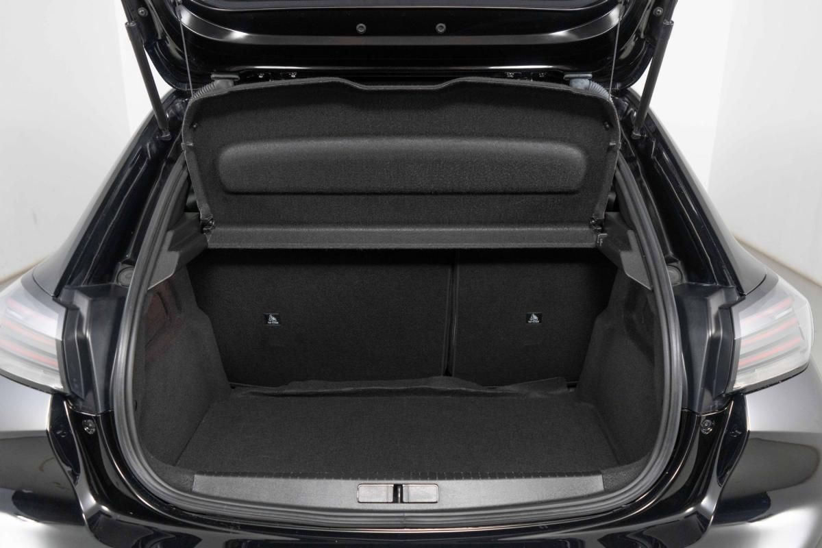 peugeot-208-2025-gasolina-1199cc
