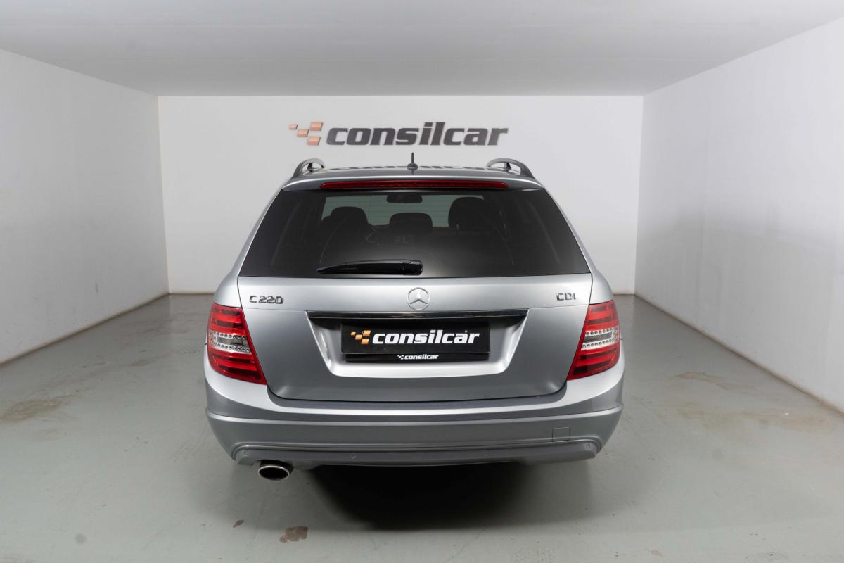 mercedes-benz-classe-c-2013-diesel-2143cc