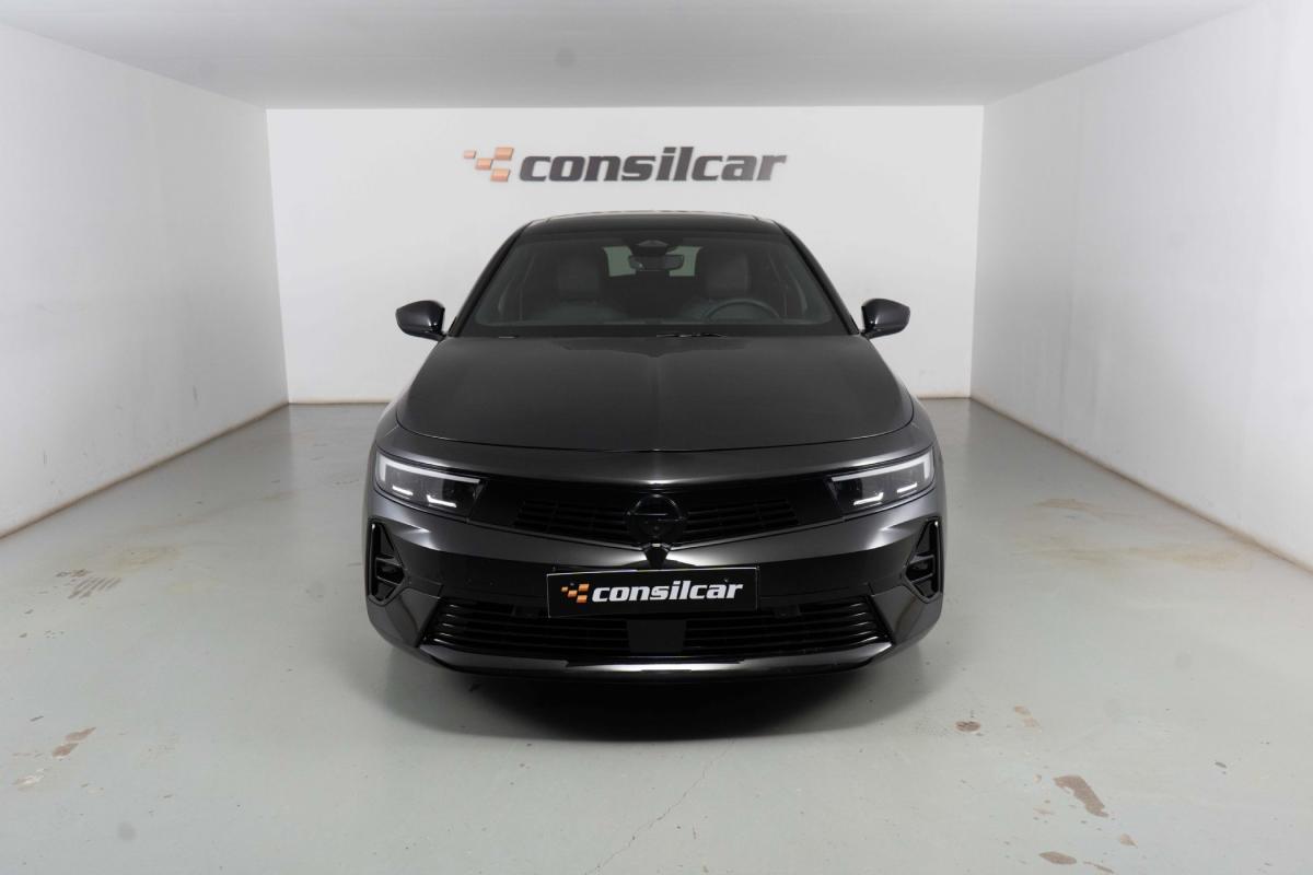 opel-astra-2025-gasolina-1199cc