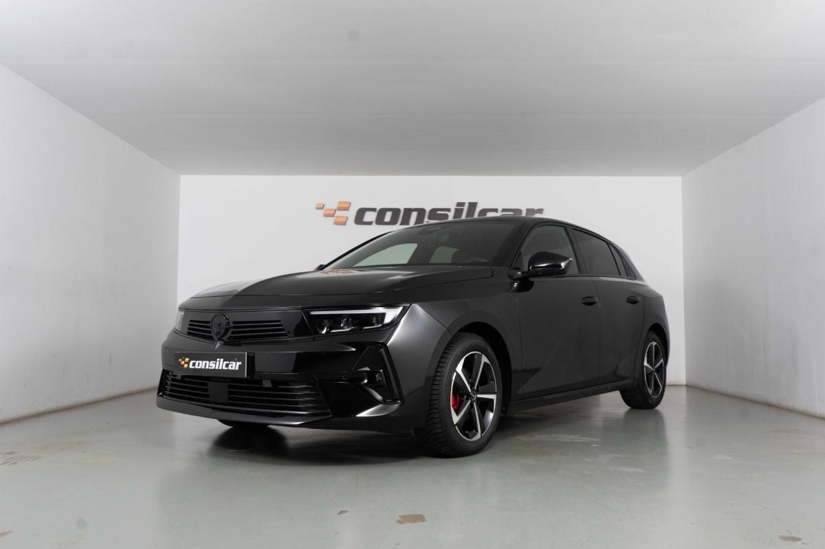 opel-astra-2025-gasolina-1199cc