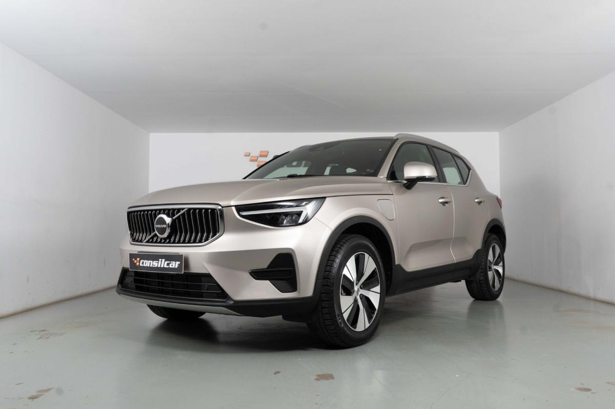 volvo-xc40-2022-hibrido-a-gasolina-1477cc
