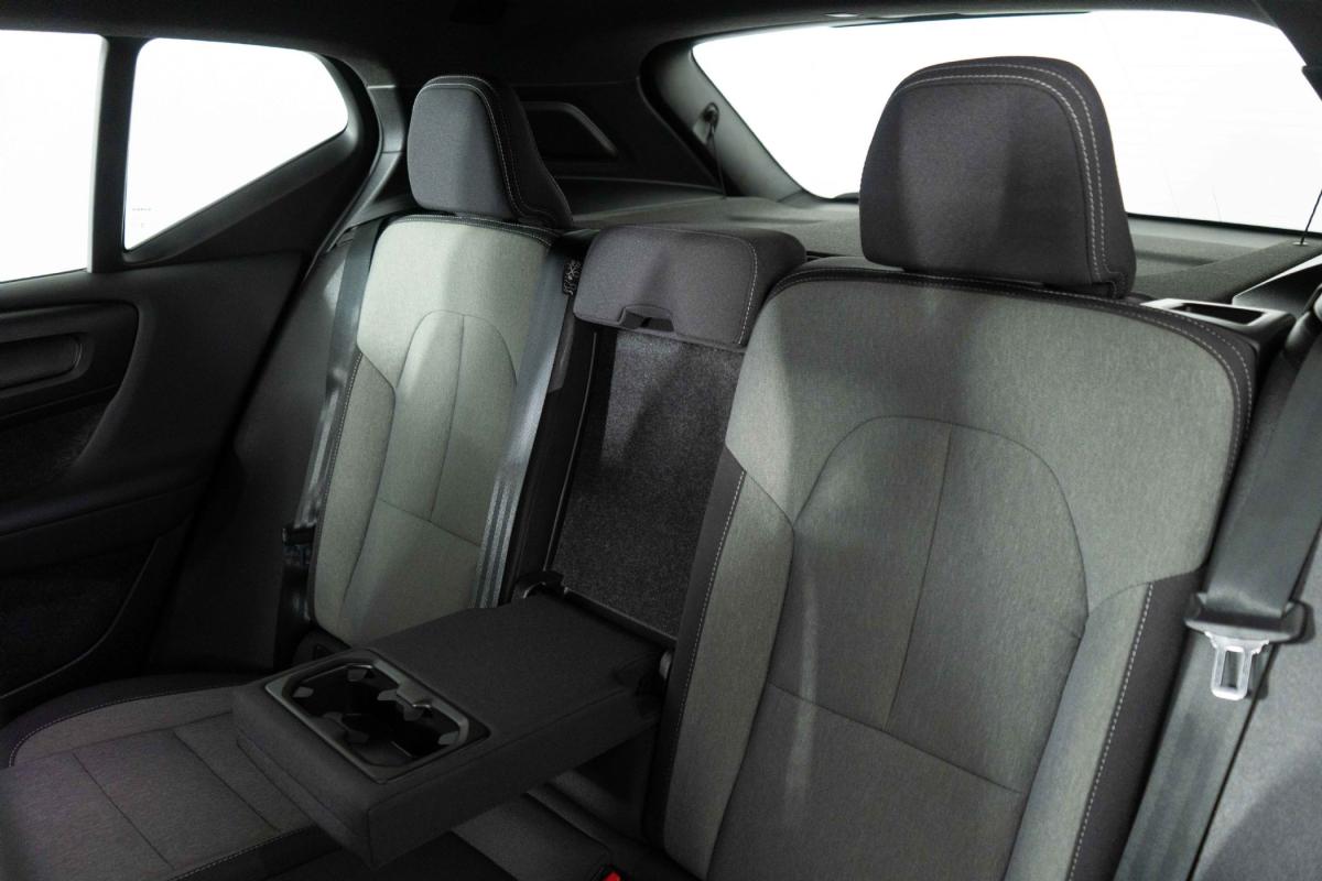 volvo-xc40-2022-hibrido-a-gasolina-1477cc