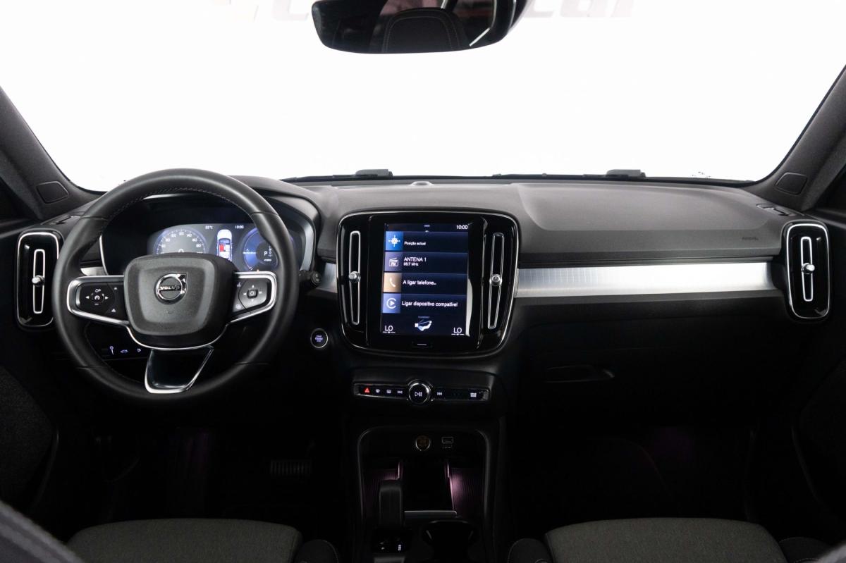 volvo-xc40-2022-hibrido-a-gasolina-1477cc