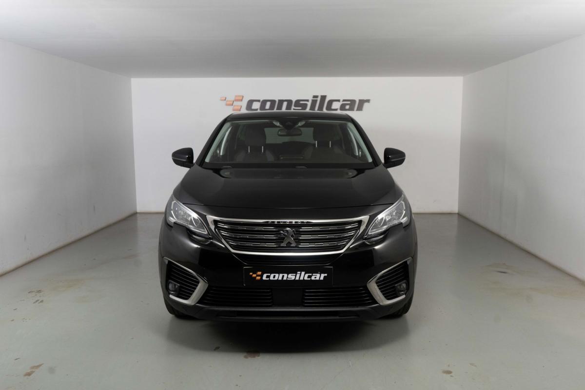 peugeot-5008-2019-gasolina-1199cc
