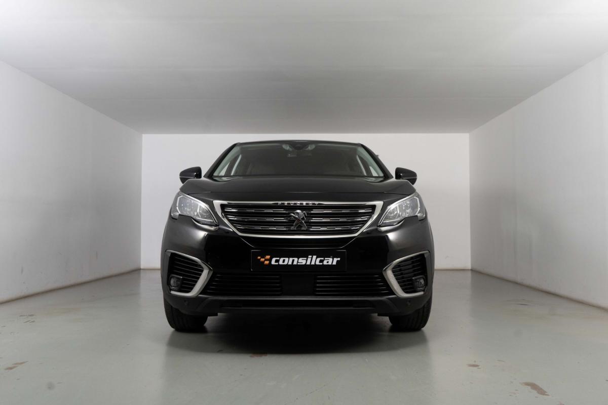 peugeot-5008-2019-gasolina-1199cc