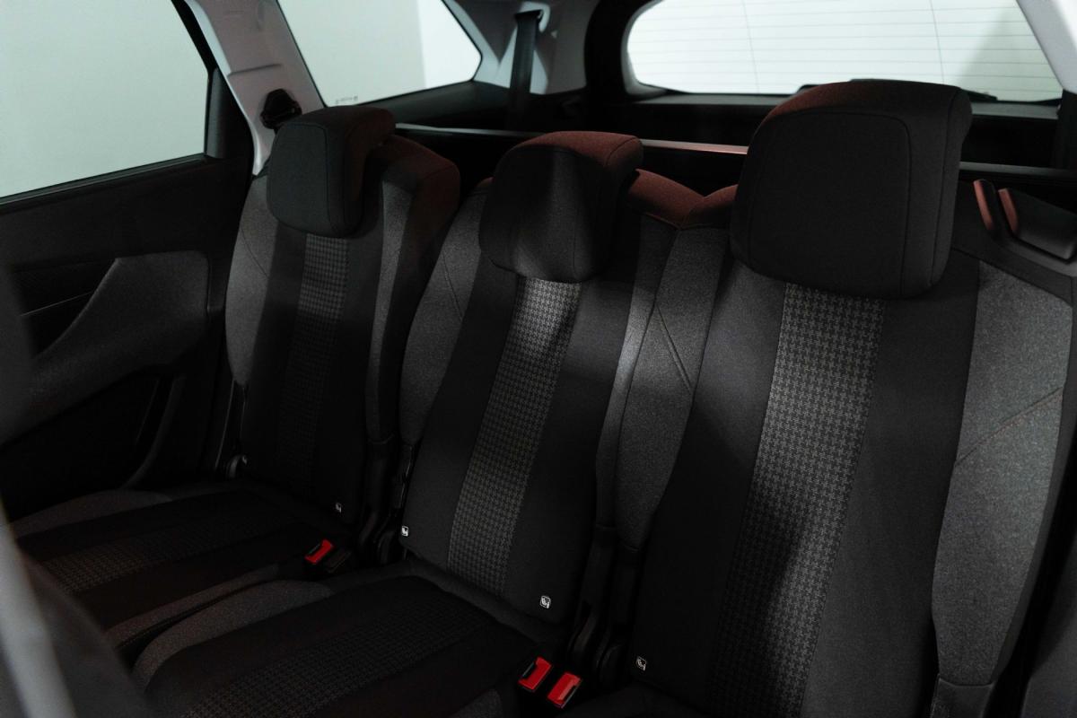 peugeot-5008-2019-gasolina-1199cc