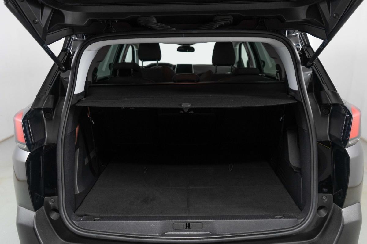 peugeot-5008-2019-gasolina-1199cc
