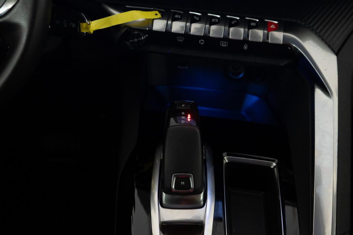 peugeot-5008-2019-gasolina-1199cc