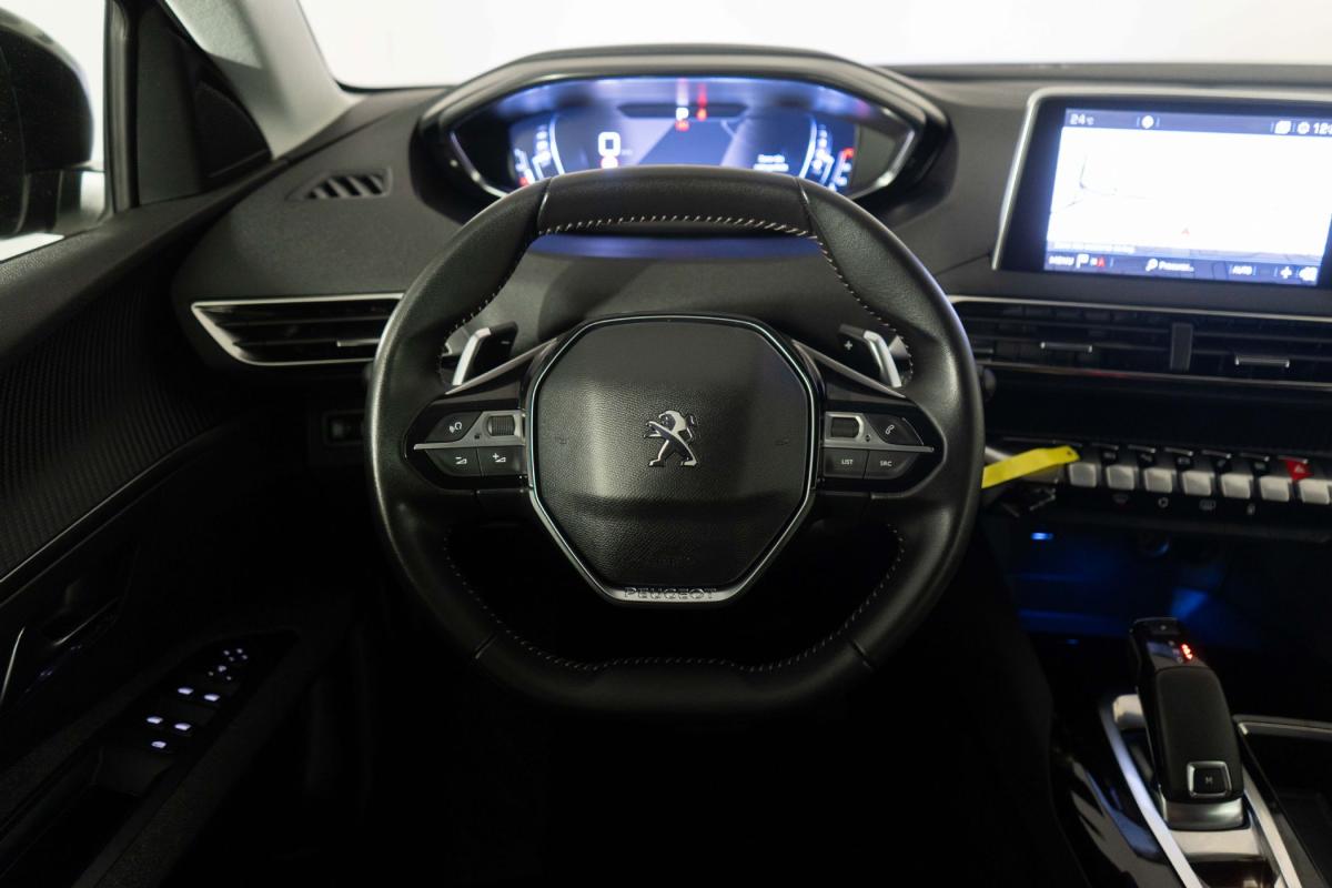 peugeot-5008-2019-gasolina-1199cc