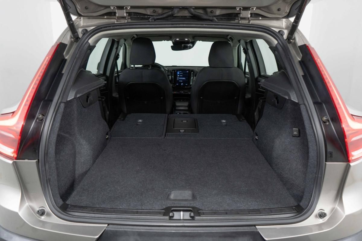 volvo-xc40-2021-hibrido-a-gasolina-1477cc