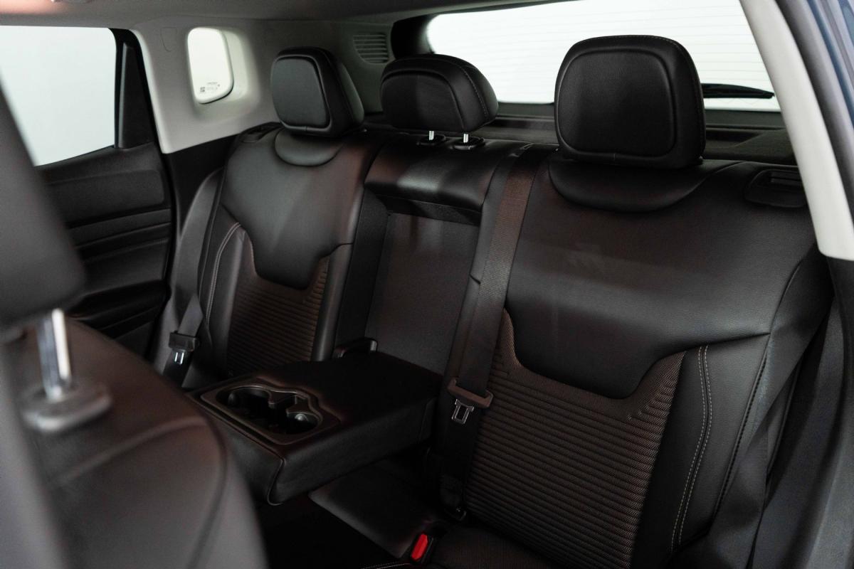 jeep-compass-2023-hibrido-a-gasolina-1332cc