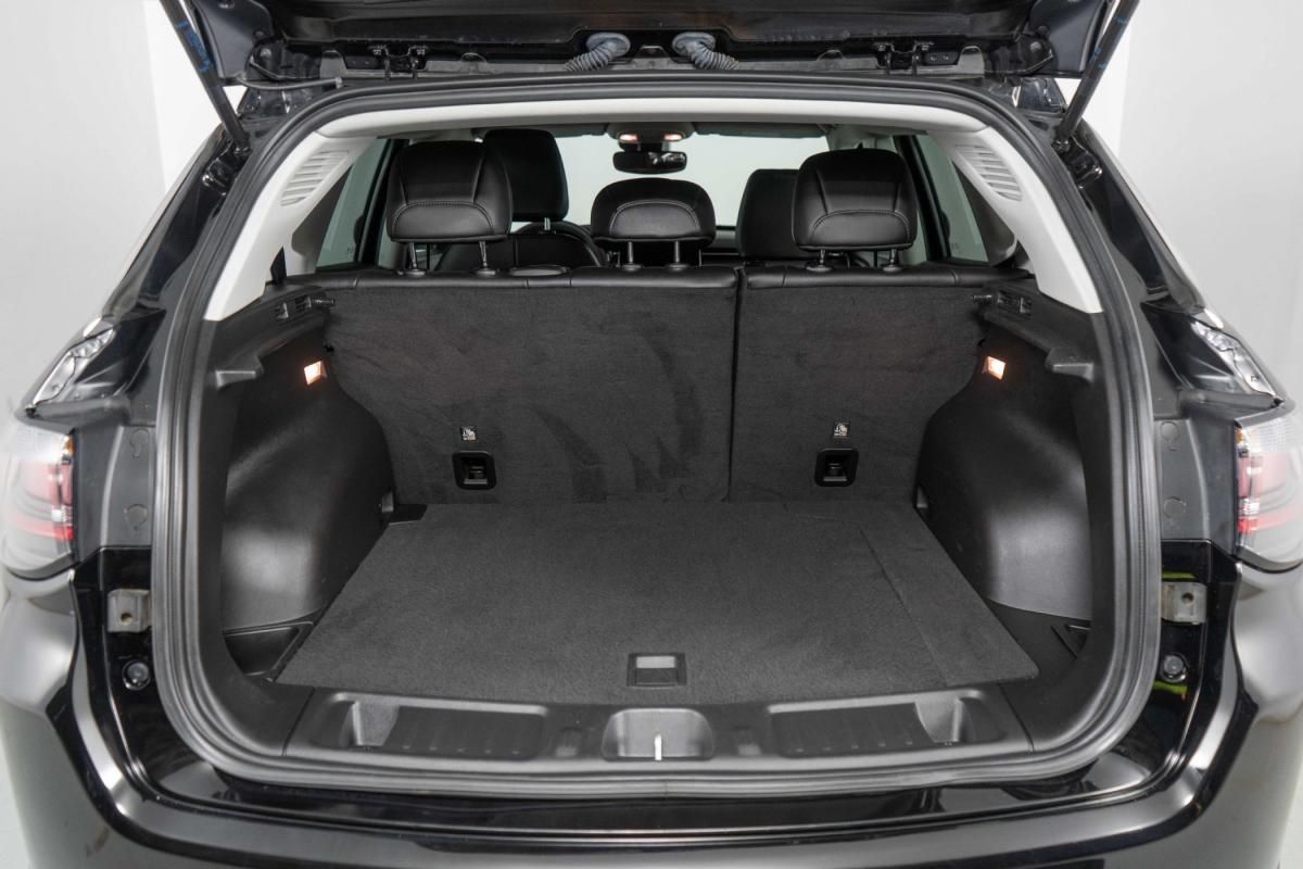 jeep-compass-2023-hibrido-a-gasolina-1332cc