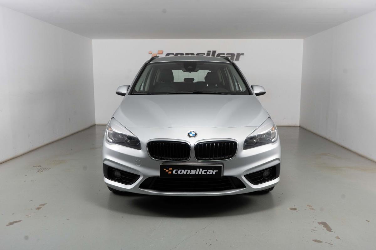 bmw-serie-2-2016-diesel-1496cc