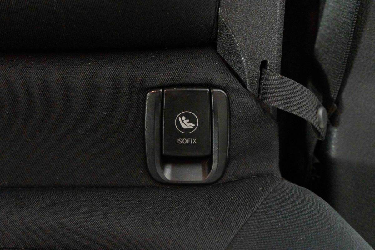 bmw-serie-2-2016-diesel-1496cc