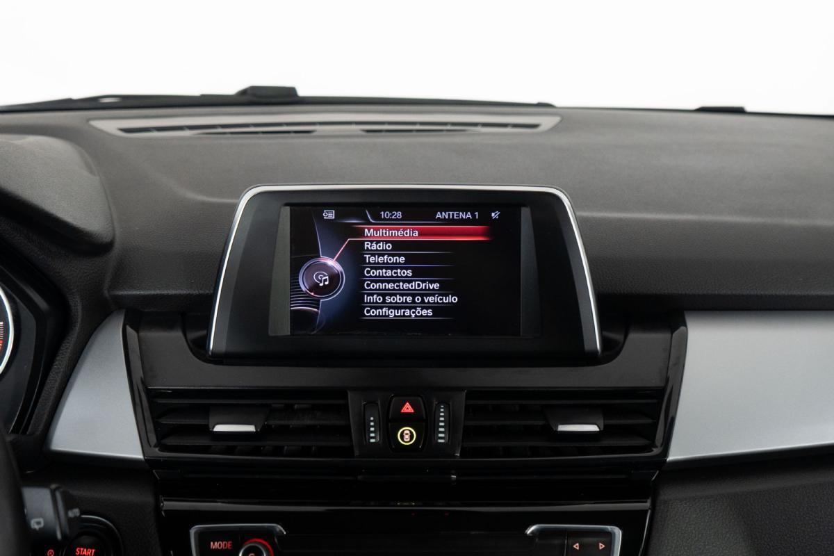 bmw-serie-2-2016-diesel-1496cc