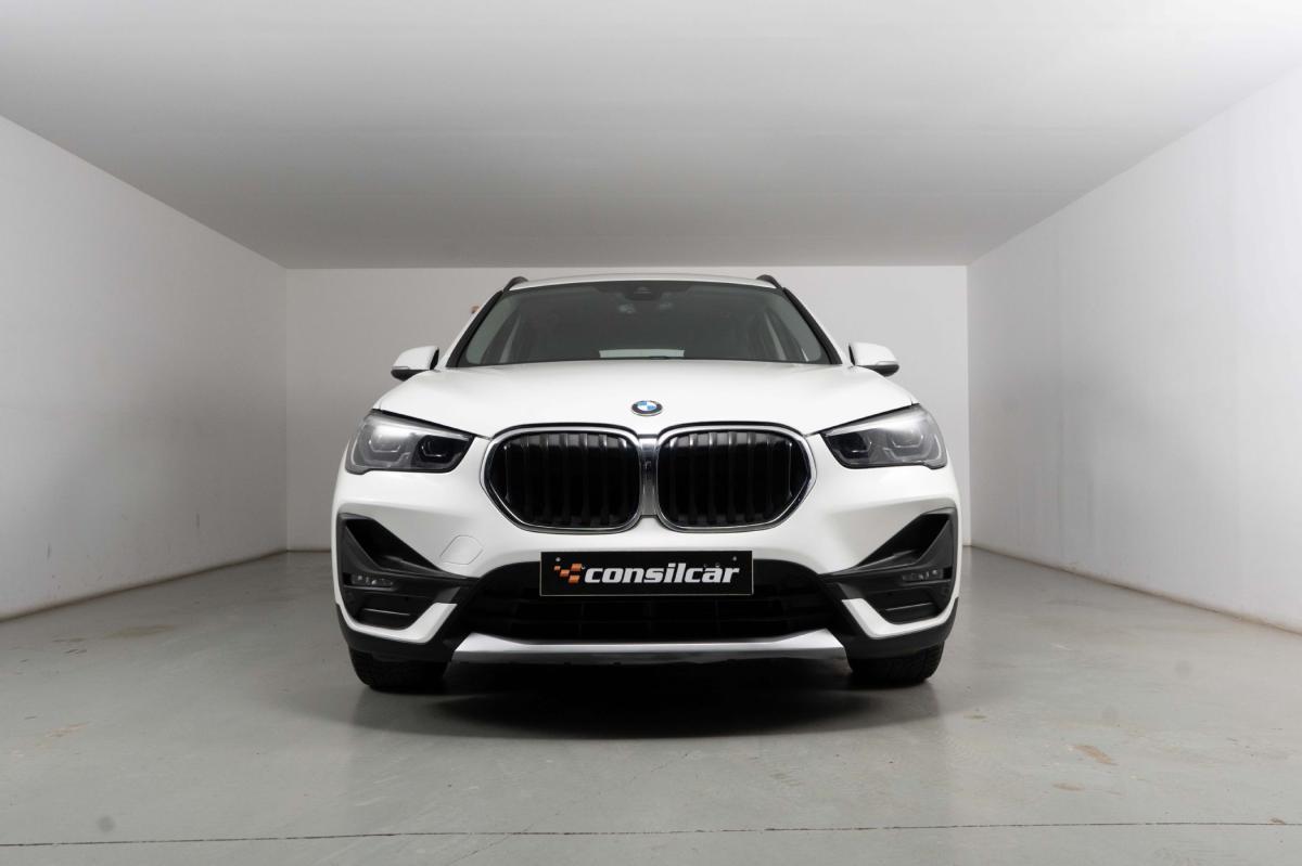 bmw-x1-2020-hibrido-a-gasolina-1499cc