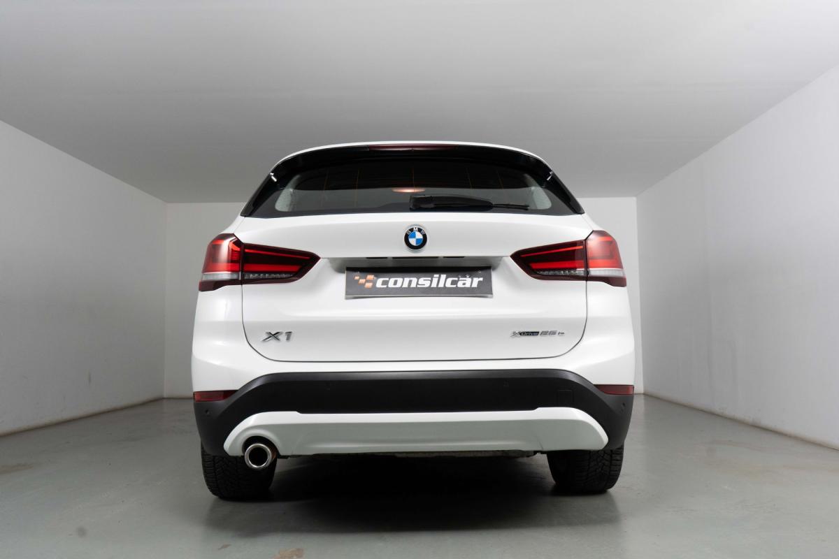 bmw-x1-2020-hibrido-a-gasolina-1499cc
