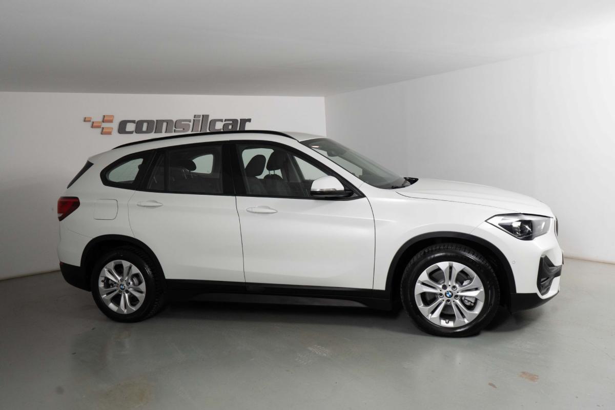 bmw-x1-2020-hibrido-a-gasolina-1499cc