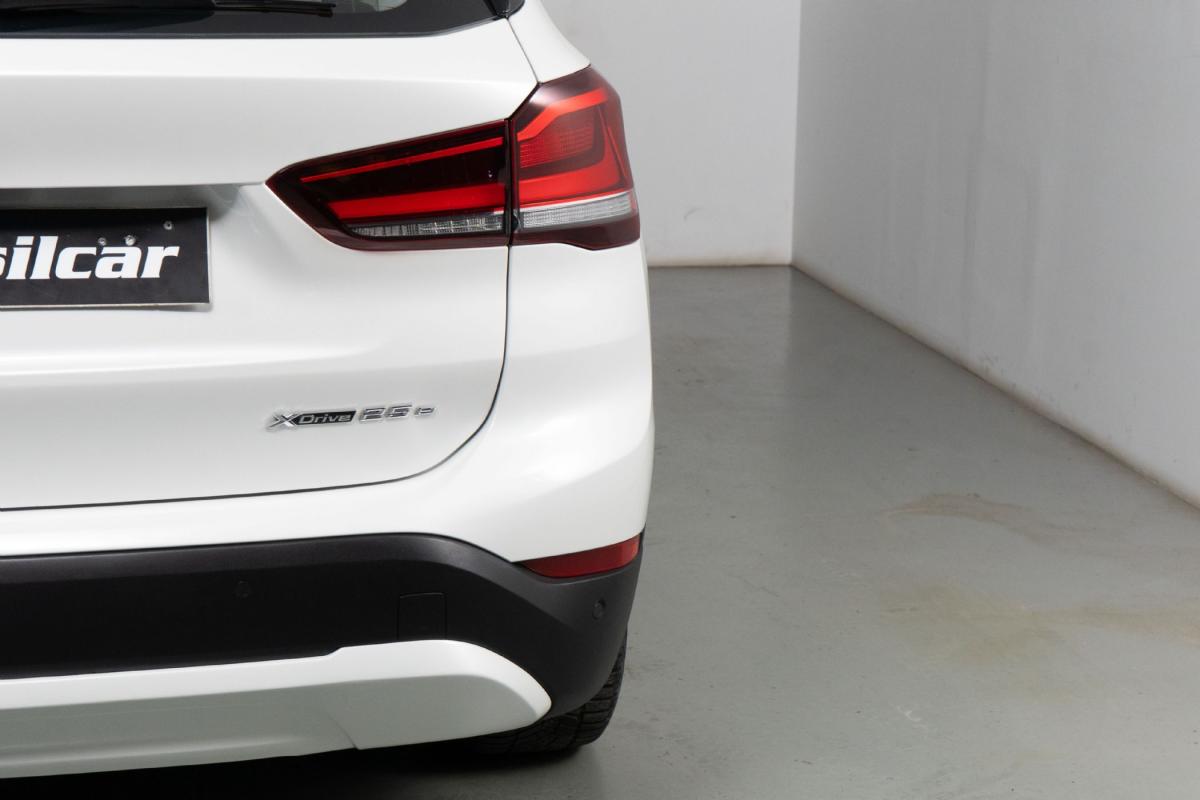 bmw-x1-2020-hibrido-a-gasolina-1499cc