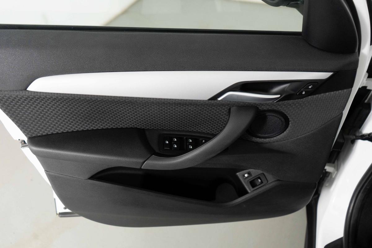 bmw-x1-2020-hibrido-a-gasolina-1499cc