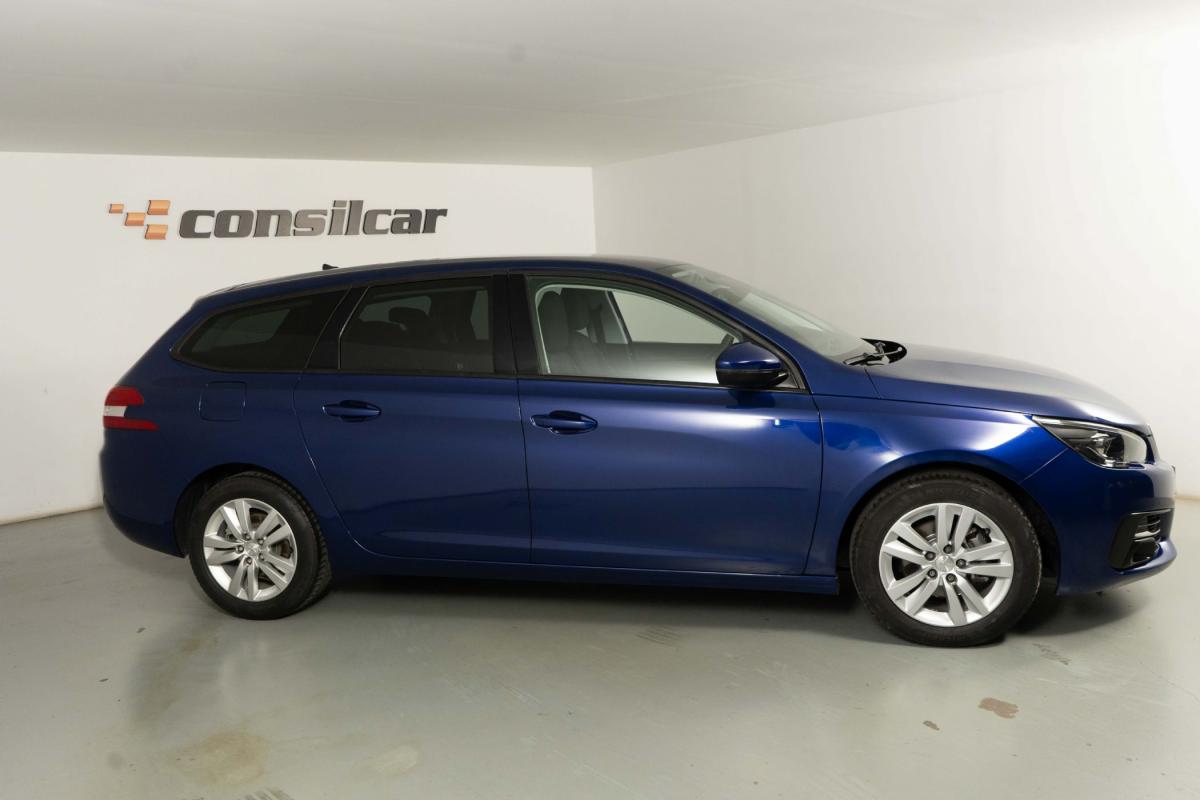 peugeot-308-sw-2019-diesel-1499cc