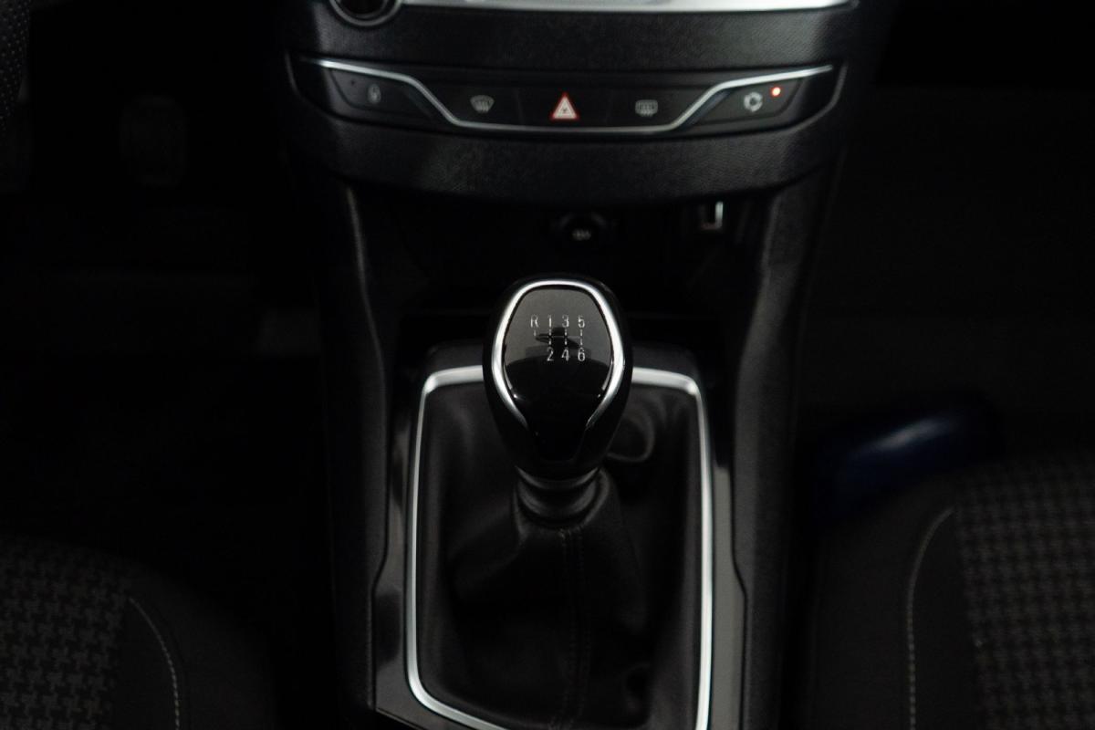 peugeot-308-sw-2019-diesel-1499cc