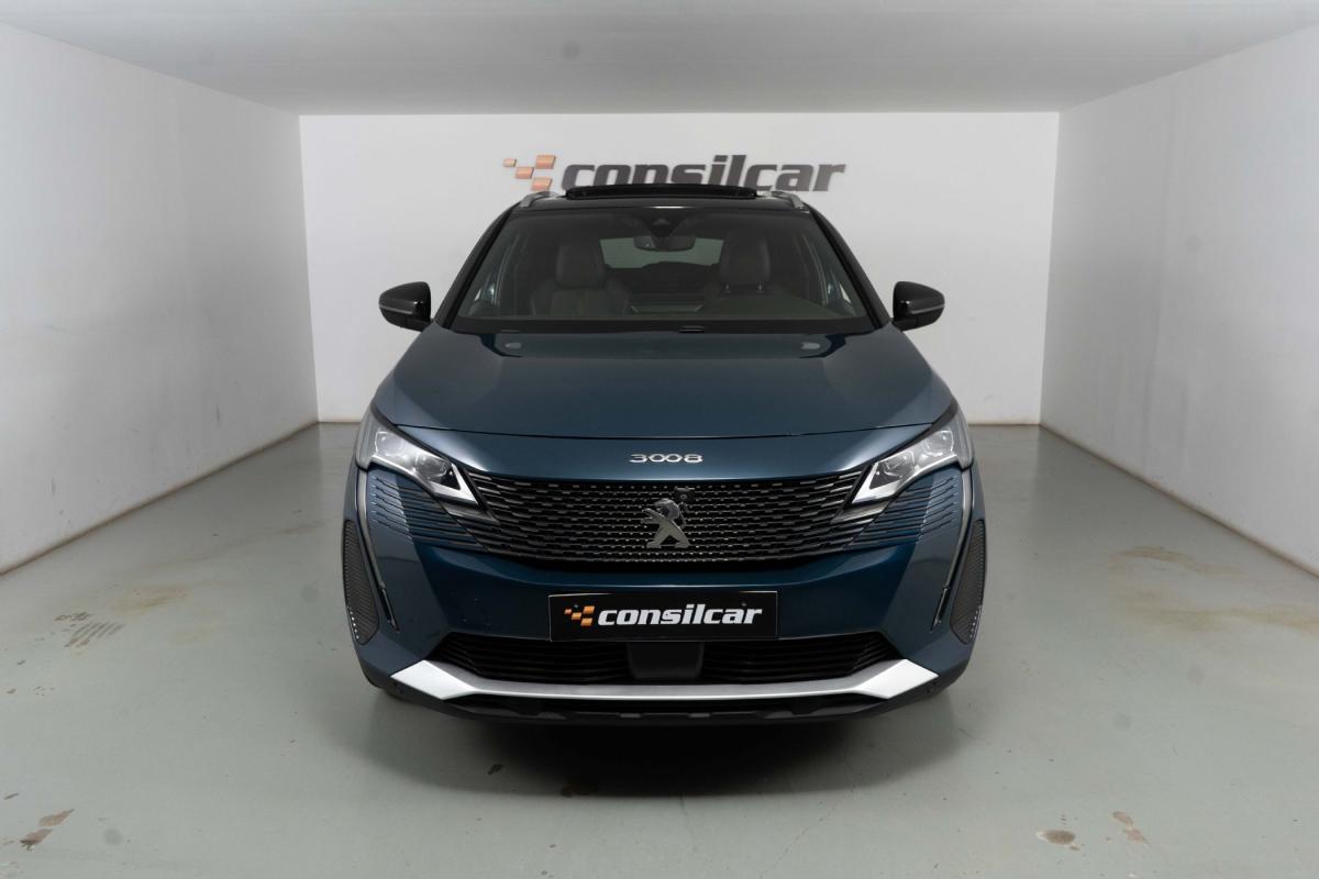 peugeot-3008-2022-hibrido-a-gasolina-1598cc