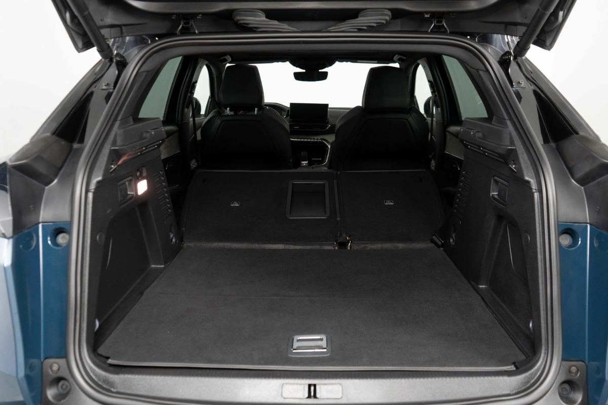 peugeot-3008-2022-hibrido-a-gasolina-1598cc