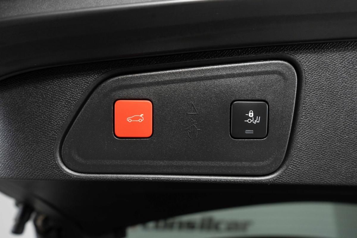 peugeot-3008-2022-hibrido-a-gasolina-1598cc