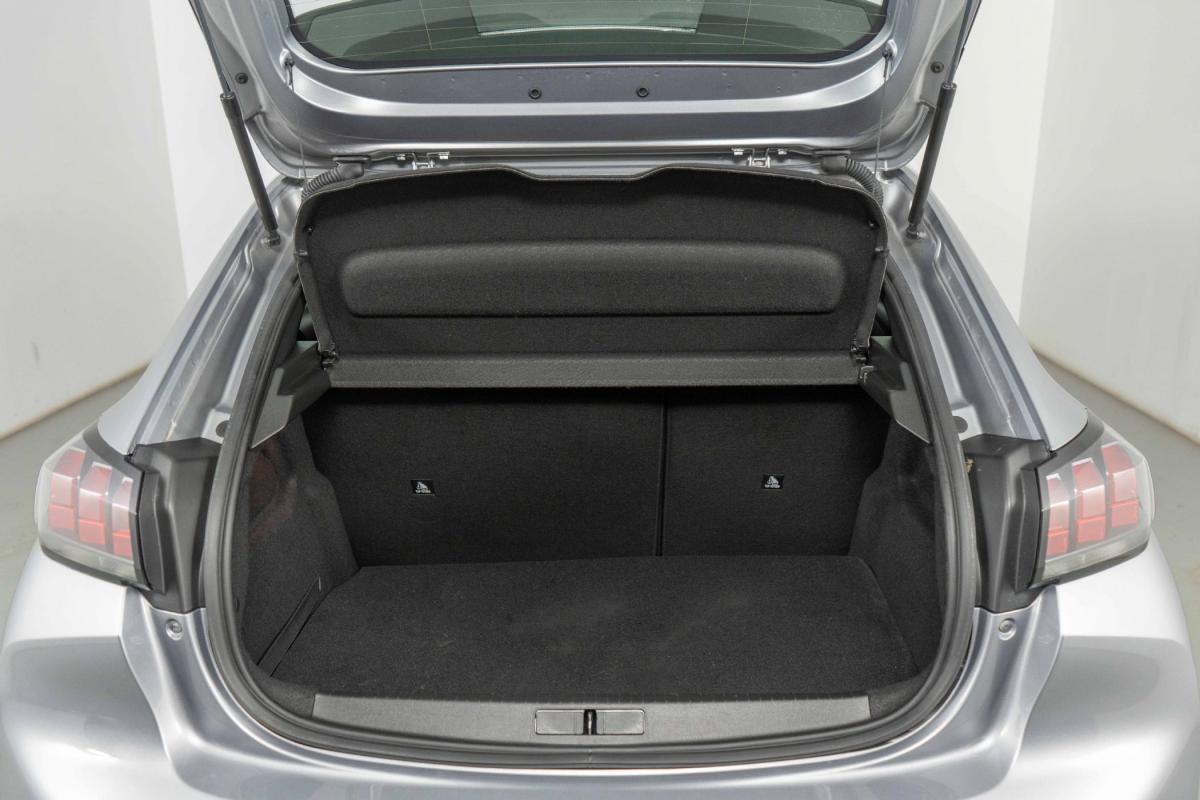 peugeot-208-2021-gasolina-1199cc