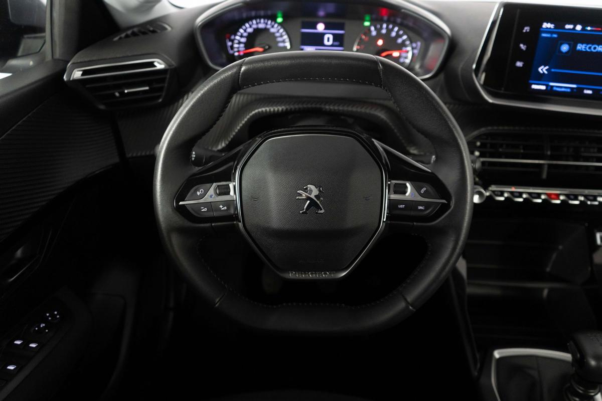 peugeot-208-2021-gasolina-1199cc