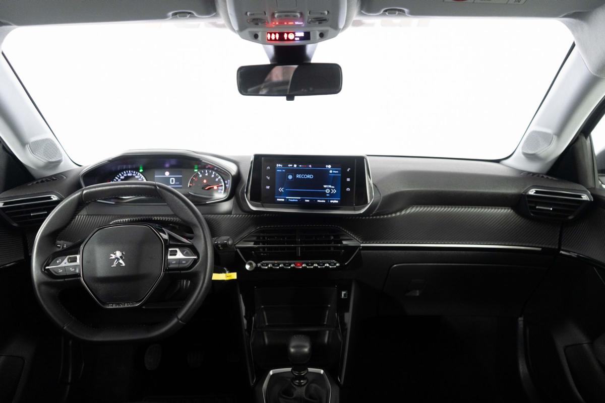 peugeot-208-2021-gasolina-1199cc