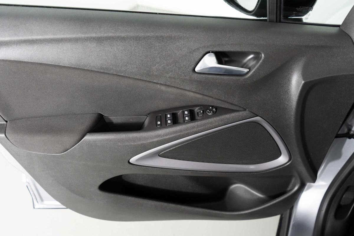 opel-crossland-2022-gasolina-1199cc