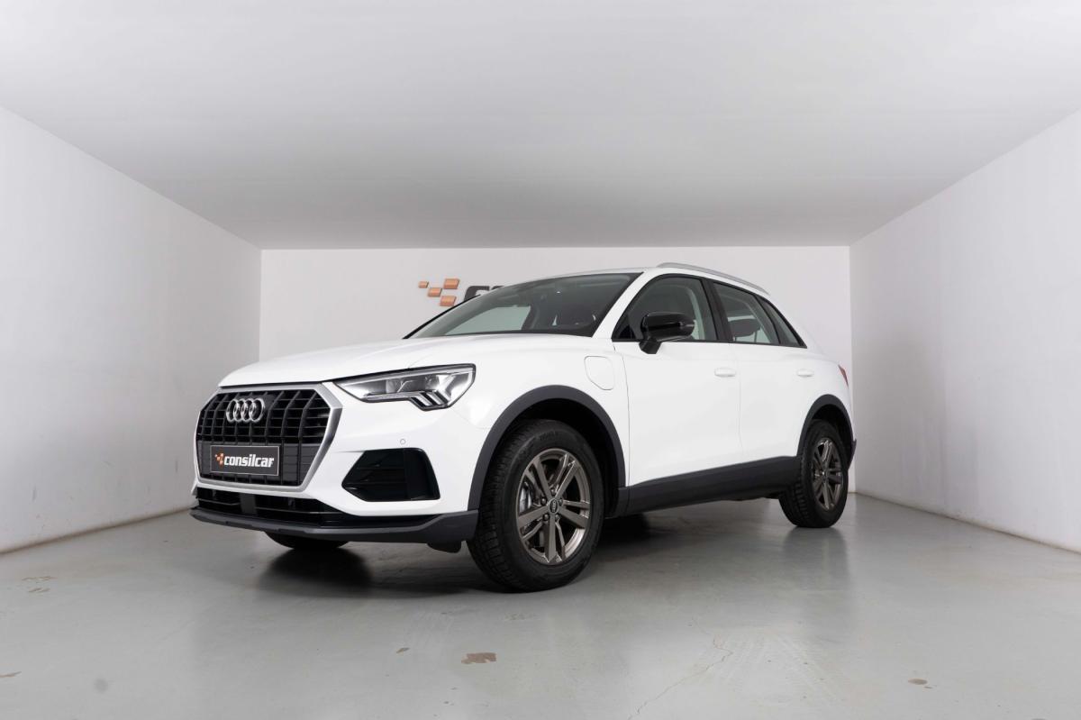audi-q3-2022-hibrido-a-gasolina-1395cc