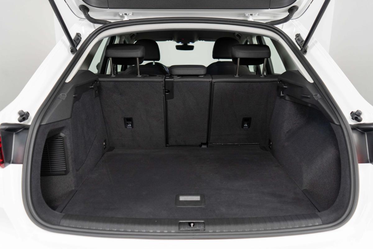audi-q3-2022-hibrido-a-gasolina-1395cc