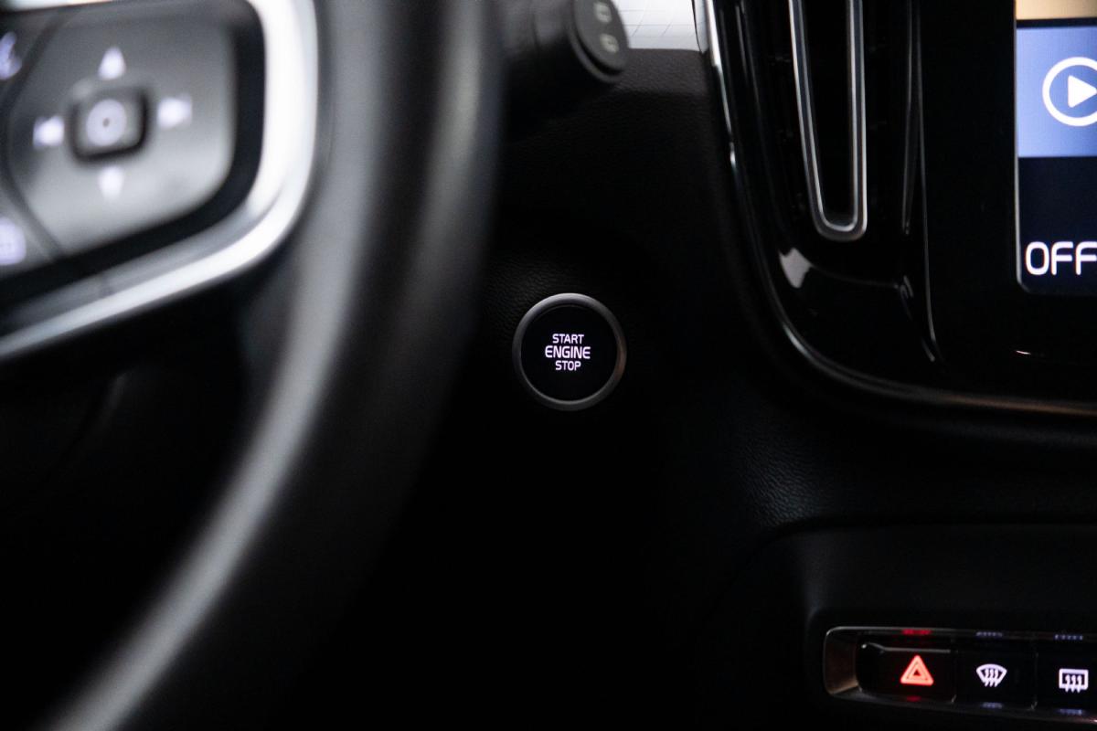 volvo-xc40-2021-hibrido-a-gasolina-1477cc