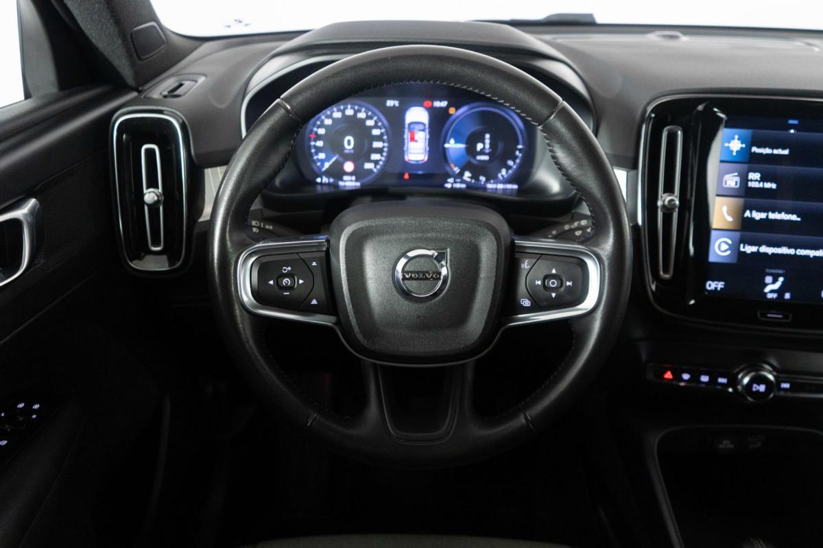 volvo-xc40-2021-hibrido-a-gasolina-1477cc