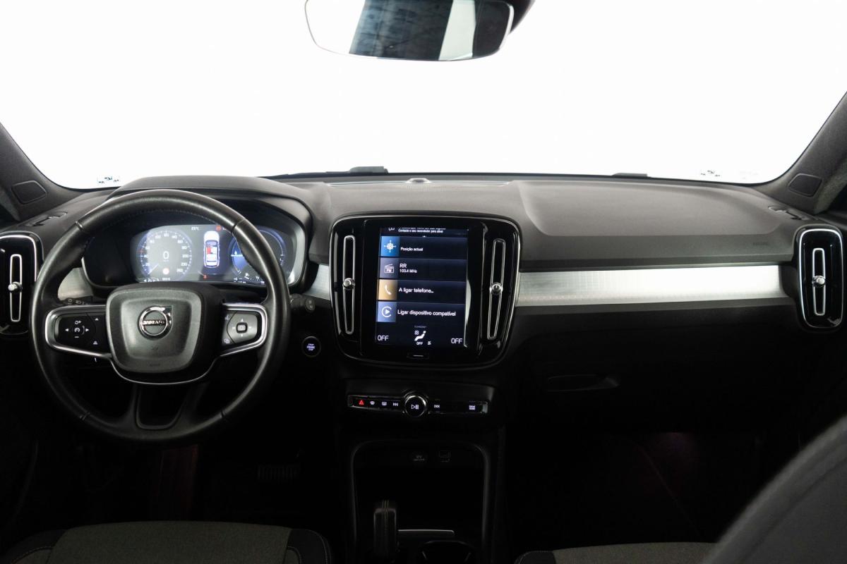 volvo-xc40-2021-hibrido-a-gasolina-1477cc