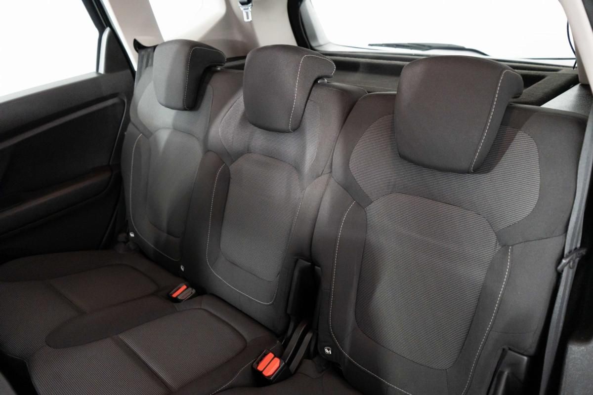 renault-scenic-2018-diesel-1461cc