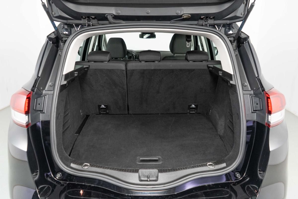 renault-scenic-2018-diesel-1461cc