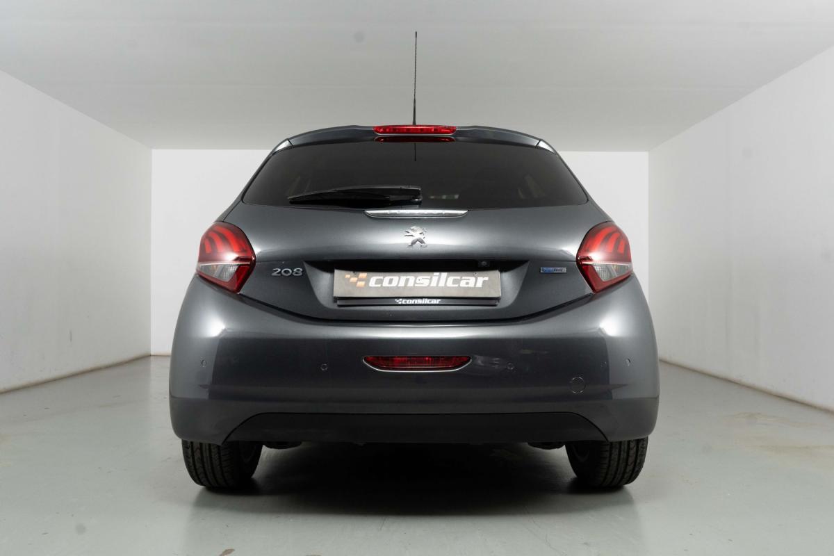 peugeot-208-2016-gasolina-1199cc