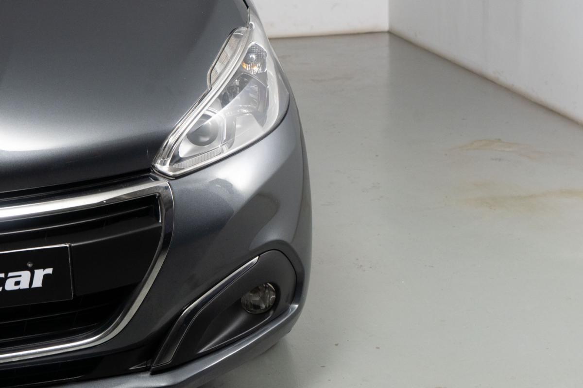 peugeot-208-2016-gasolina-1199cc