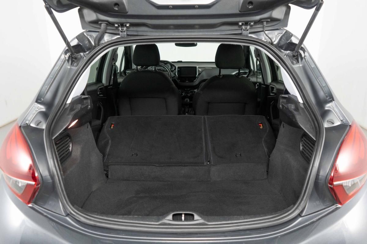 peugeot-208-2016-gasolina-1199cc